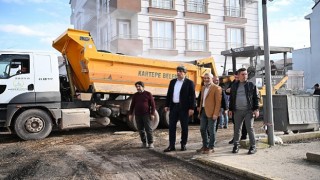 Kartepe İstasyon Mahallesine 280 Ton Asfalt Serildi