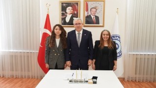 VR teknolojisi kullanılarak, çocukların kalp kateterizasyonu öncesi yaşadıkları korku azaltılacak