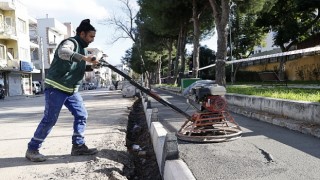 Yenilenen Konak: Asfalt ve kaldırım çalışmaları hız kesmiyor